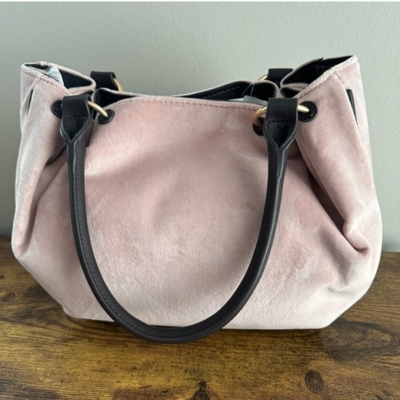 Juicy Couture Holiday Y2K Bundle Purse, Train Case & 2-piece Cosmetic Bag, NWT - Picture 6 of 7